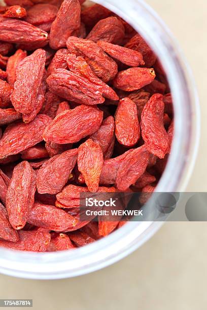 Goji Frutos Secos Foto de stock y más banco de imágenes de Abundancia - Abundancia, Alimentos deshidratados, Baya