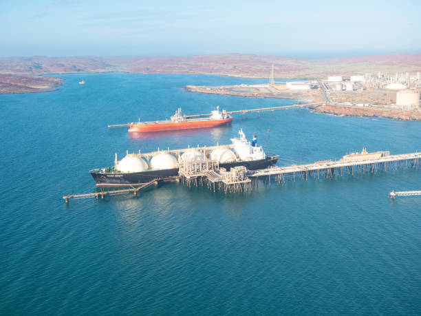 Supertanker from above LPG supertanker in the Dampier Peninsular jetty aerial stock pictures, royalty-free photos & images