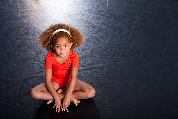 little girl doing the splits