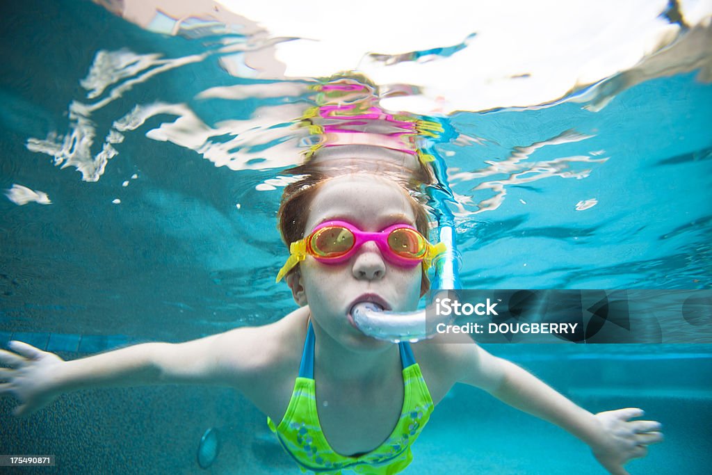 Pływania pod wodą - Zbiór zdjęć royalty-free (Podwodny)