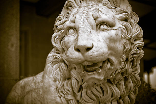 istock Smile of marble lion 175490885