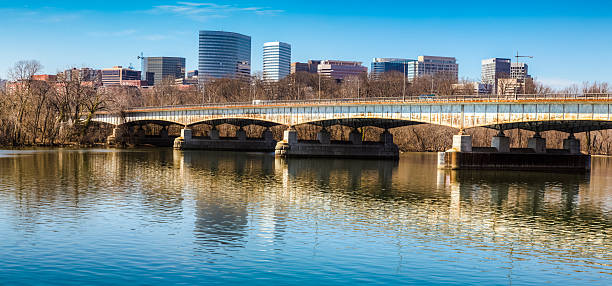 istock Arlington Virginia Skyline and Theodore Roosevelt Memorial Bridge 175494433