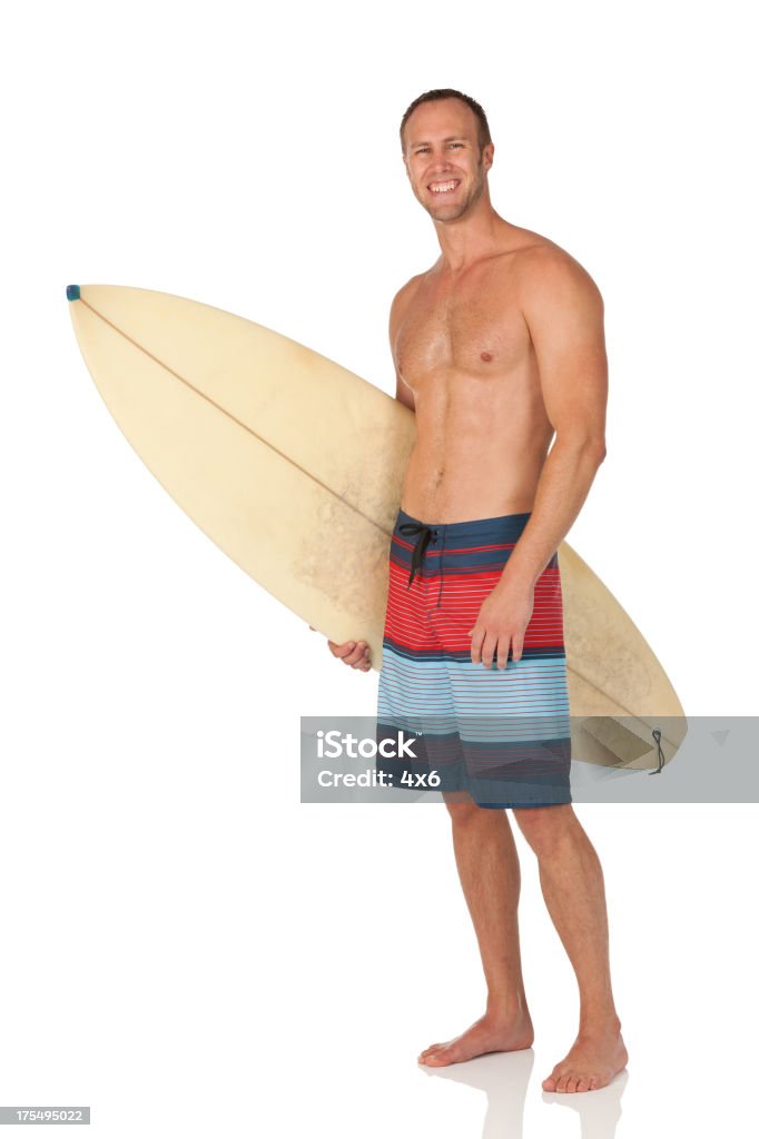 Atraente homem carregar uma prancha de surf - Royalty-free 30-39 Anos Foto de stock