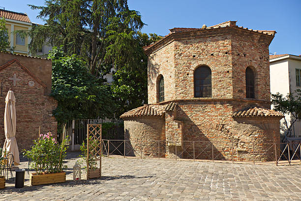 baptistério de arians (battistero degli ariani), ravenna, itália. - circa 6th century imagens e fotografias de stock