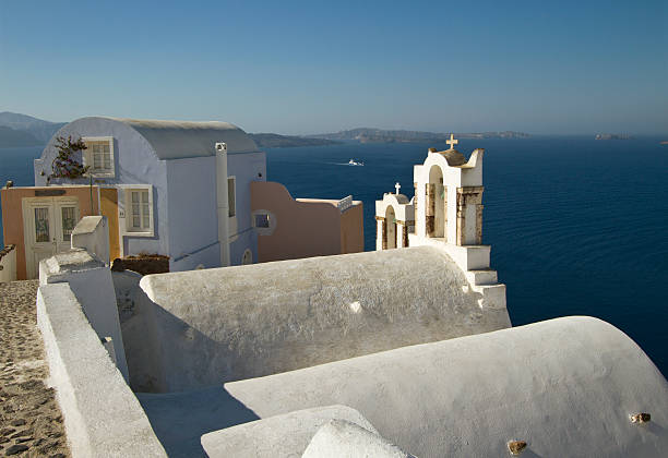 istock Santorini classical Greek church 175496127