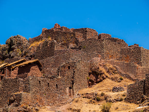 istock Ruins of Pisac in the Sacred Valley, Peru 175497575