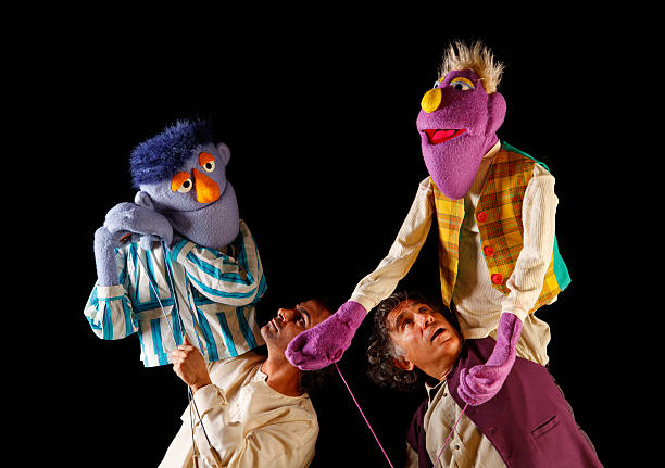 puppenspieler - puppeteer stock-fotos und bilder