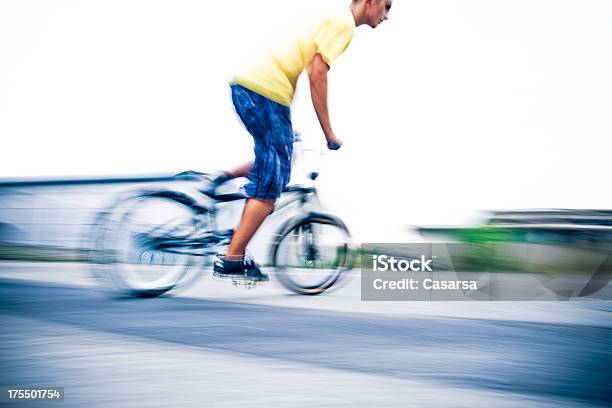 Bmx 라이더 16-17 살에 대한 스톡 사진 및 기타 이미지 - 16-17 살, BMX 자전거타기, 남성