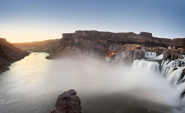 황혼 파노라마를 쇼쇼운 폴즈, 아이다호족 - shoshone falls 뉴스 사진 이미지