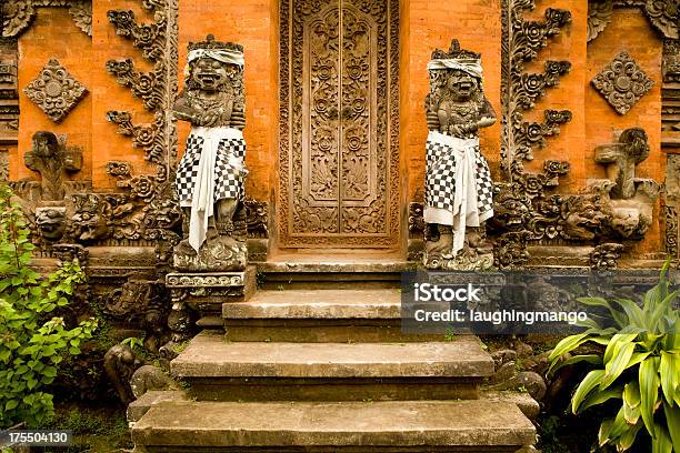 Balinise Ubud Arquitetura De Bali - Fotografias de stock e mais imagens de Ao Ar Livre - Ao Ar Livre, Arquitetura, Arte