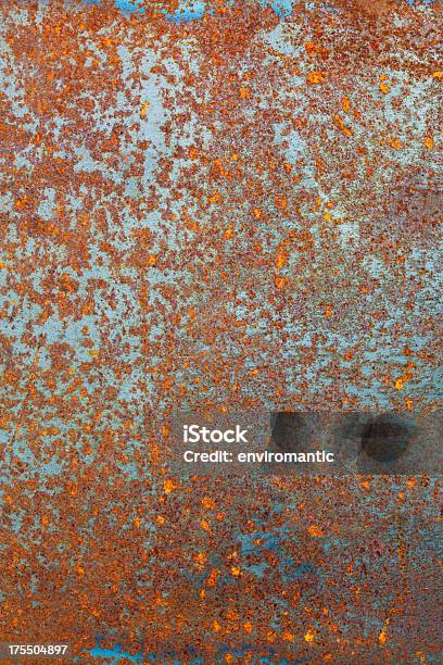 Grungy Rusty Placa De Acero Foto de stock y más banco de imágenes de Abstracto - Abstracto, Acero, Arquitectura