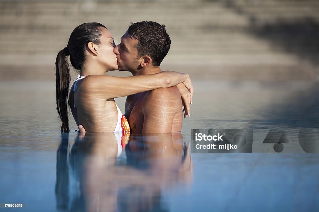 Verano de amor - Foto de stock de Piscina libre de derechos