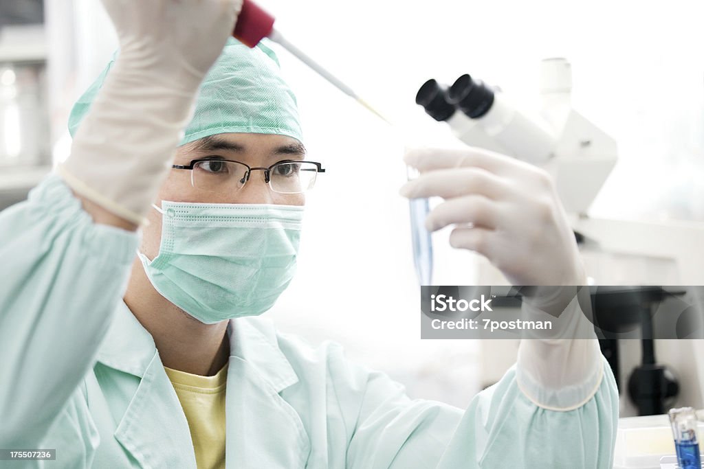 Lab experimentieren - Lizenzfrei Arbeiten Stock-Foto