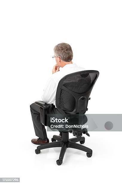 Geschäftsmann Denken Stockfoto und mehr Bilder von Bürostuhl - Bürostuhl, Freisteller – Neutraler Hintergrund, Rückansicht