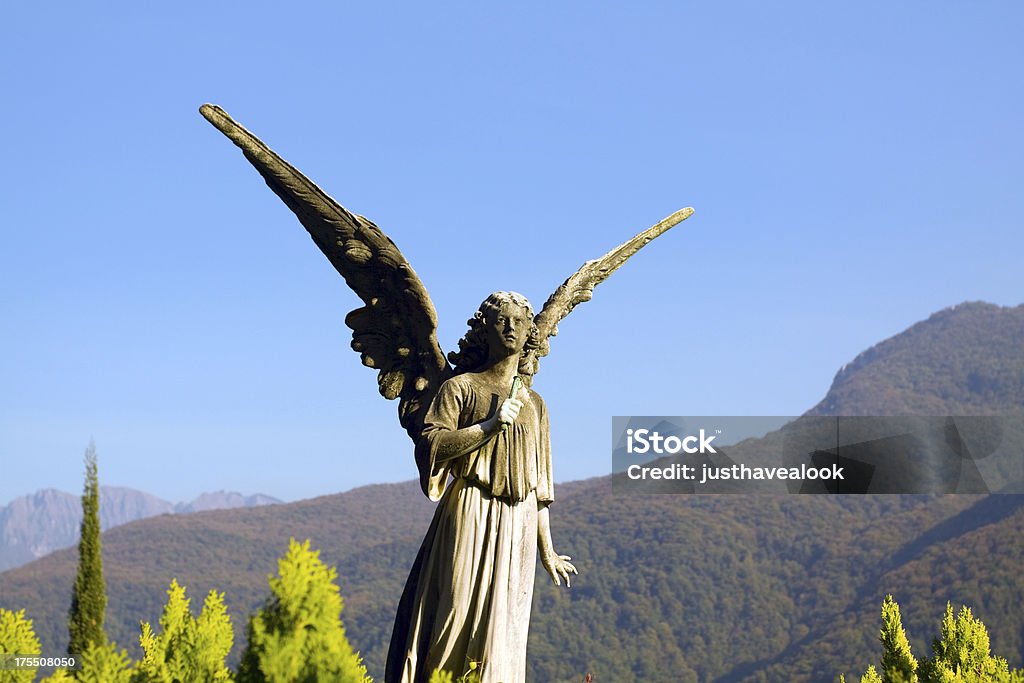 Angel w Alpy - Zbiór zdjęć royalty-free (Alpy)