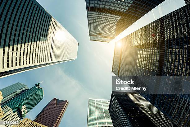 Moderne Stadt Wolkenkratzer Architektur Stockfoto und mehr Bilder von Finanzgebäude - Finanzgebäude, Toronto, Sonnenlicht
