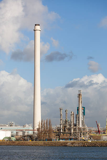 istock Petrochemical industry 175510724