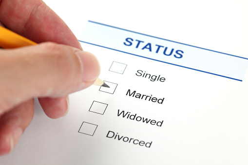 A form filling out a person's marital status