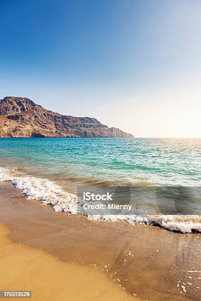 クレタ島ギリシャ地中海のビーチの夕日 - クレタ島のストックフォトや画像を多数ご用意 - クレタ島, 浜辺, ギリシャ