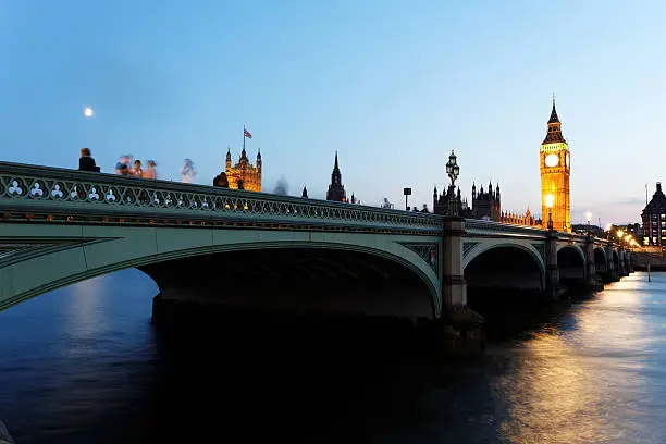 Photo of London - The Palace of Westminster at dusk