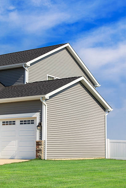 istock New construction vinyl siding,roof,gutters 175513882