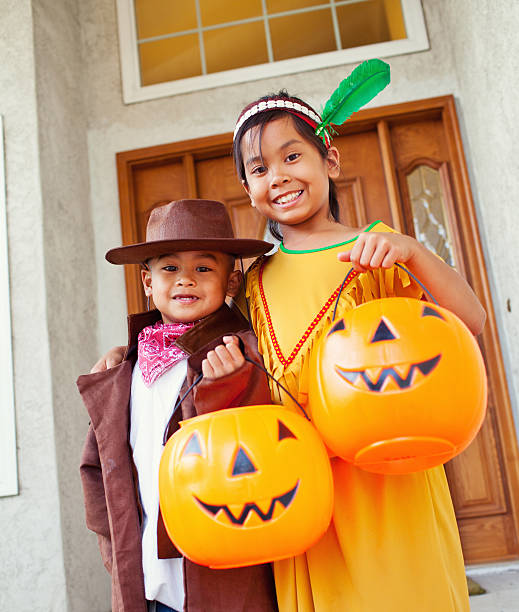 istock cute indian and cowboy halloween 175514208