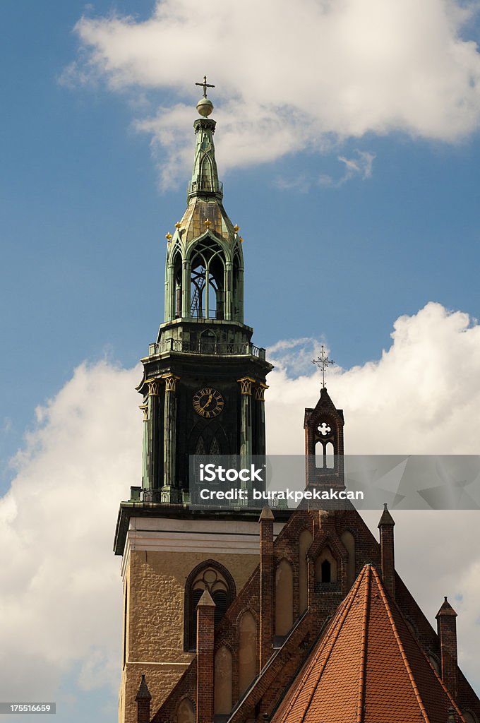 St Mary's Church (Marienkirche), Alexanderplatz, Berlino, Germania - Foto stock royalty-free di Alexanderplatz
