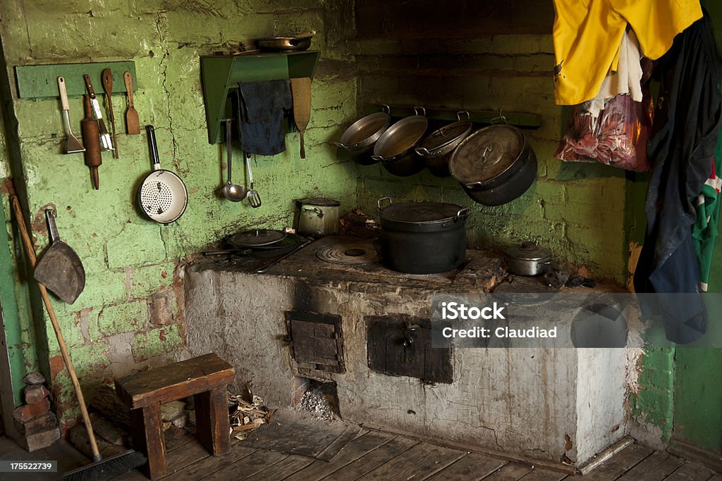 Old cozinha - Foto de stock de Cozinha royalty-free