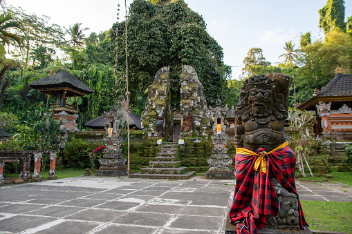 Gunung Kawi Sebatu temple located 12 km northeast of Ubud. The temple is situated within Sebatu, a highland village in Tegallalang and    locally referred to as Pura Tirta Dawa Gunung Kawi Sebatu.