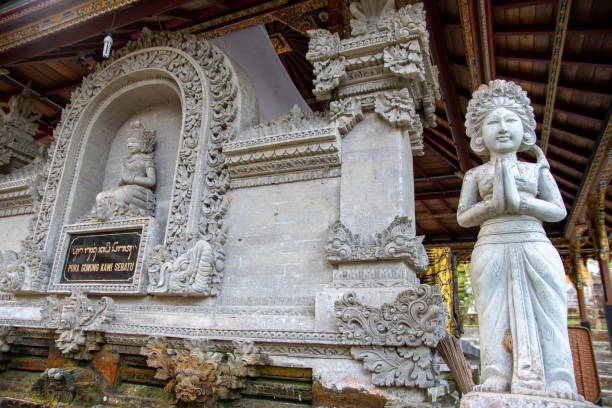 Gunung Kawi Sebatu temple located 12 km northeast of Ubud. The temple is situated within Sebatu, a highland village in Tegallalang and    locally referred to as Pura Tirta Dawa Gunung Kawi Sebatu.