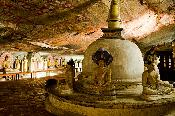 istock dambulla cave temple sri lanka 175525069