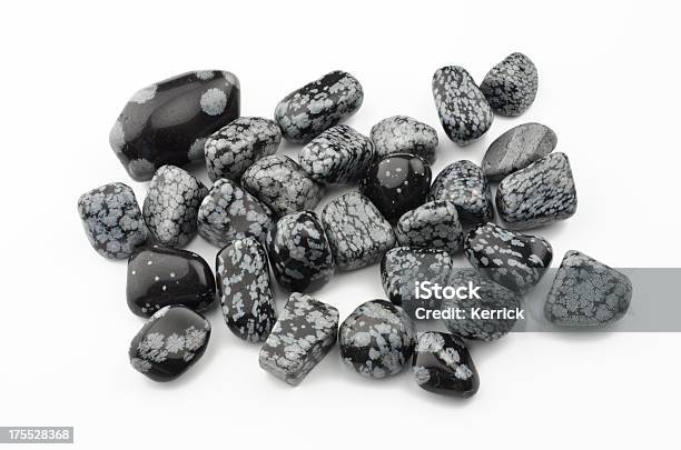 Schneeflocke Obsidianhalf Wertvolle Stone Garantiert Authentische Stockfoto und mehr Bilder von Obsidian