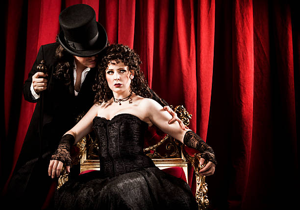 istock Couple Acting in the Theater 175529077