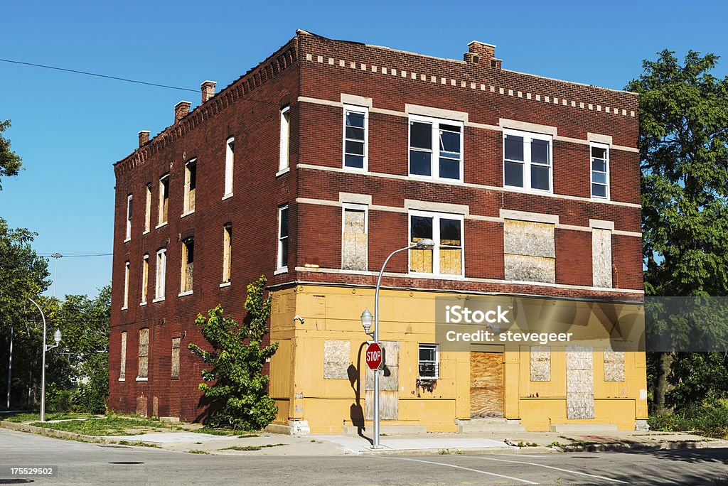 Run Down Apartment Building Fuller Park Chicago Stock Photo Download