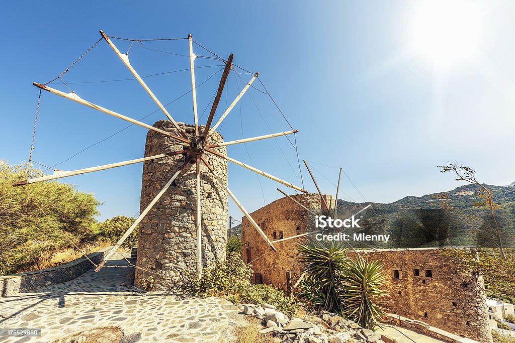 Mulino a vento tradizionale, Grecia - Foto stock royalty-free di Creta