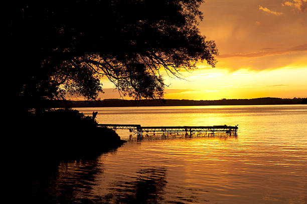 istock Sunset on a canadian lake 175530544