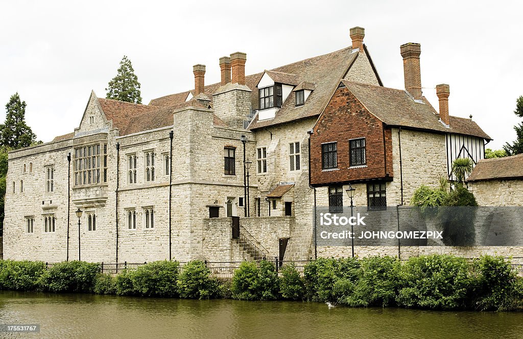 Archbishops Palace, Maidstone, Kent, Reino Unido - Foto de stock de Agua libre de derechos