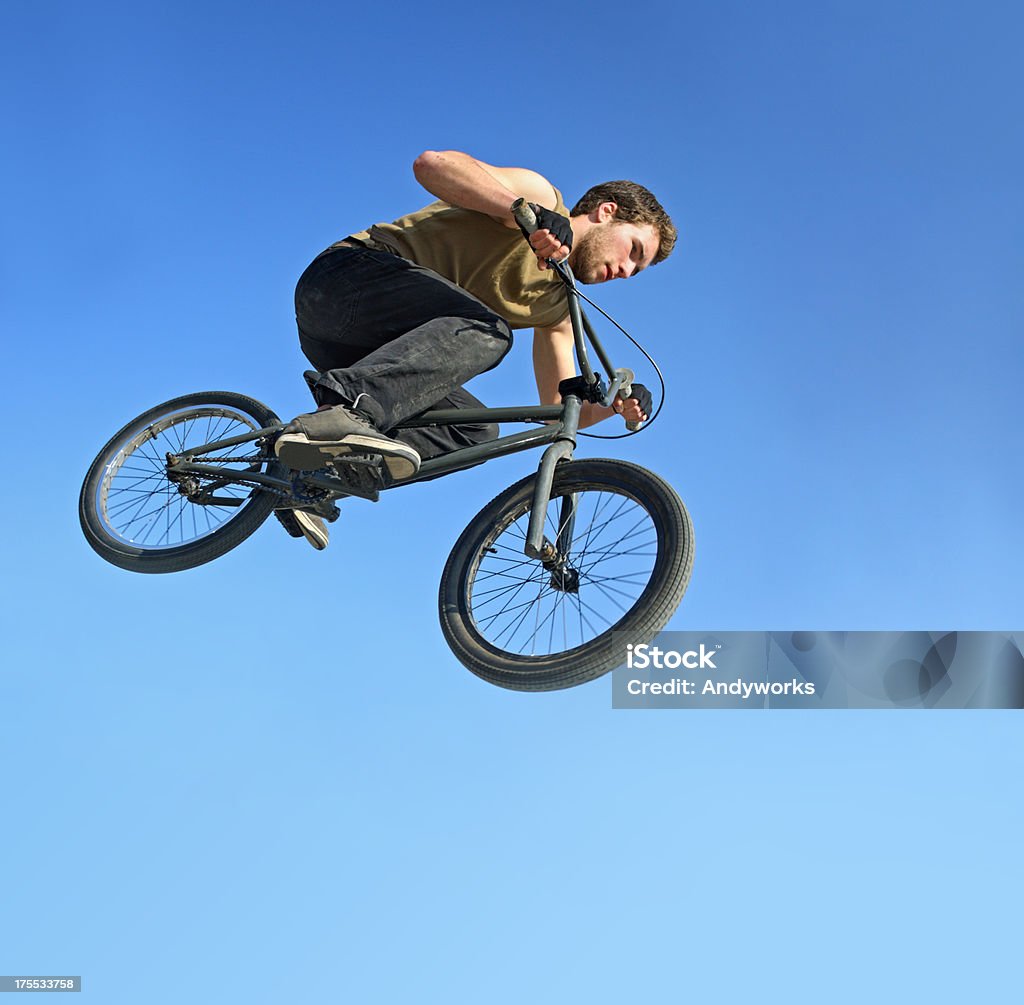 BMX Райдер - Стоковые фото Велосипедный мотокросс роялти-фри