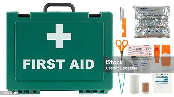 Foto de Kit De Primeiros Socorros e mais fotos de stock de Kit de Primeiros Socorros - Kit de Primeiros Socorros, Figura para recortar, Primeiros socorros