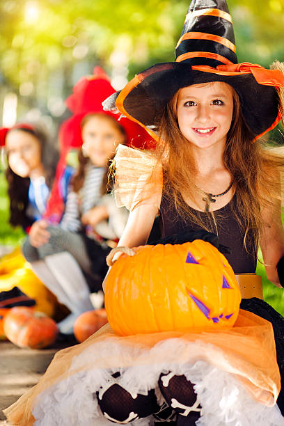 istock Children celebrating Halloween 175535105