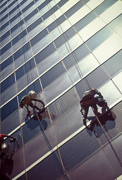 Window Cleaner In Building 320+ Window Cleaning Teams Stock Photos, Pictures & Royalty-Free Images ...