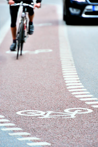 istock Bike lane and traffic 175536820