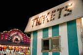 karneval-ticket-booth.jpg?b=1&s=170x170&k=20&c=MXLzL3SV38_GkDOOYmIw75XGnbN4ZmncsrpdJswlYBM=