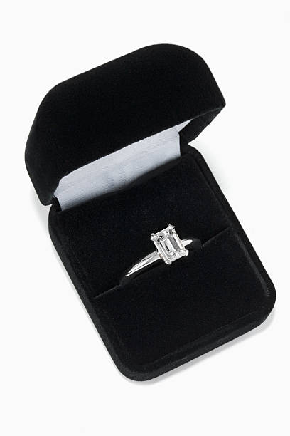 istock Diamond Ring in Jewelry Box 175538244