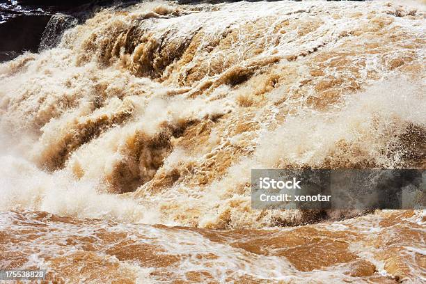 Wodospad Hukou Na Żółty River - zdjęcia stockowe i więcej obrazów Bez ludzi - Bez ludzi, Chiny, Dzień
