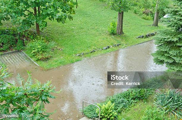 Flash Überschwemmung In Deutschland Wohngebiet Nach Harten Regen Stockfoto und mehr Bilder von Abgerissen