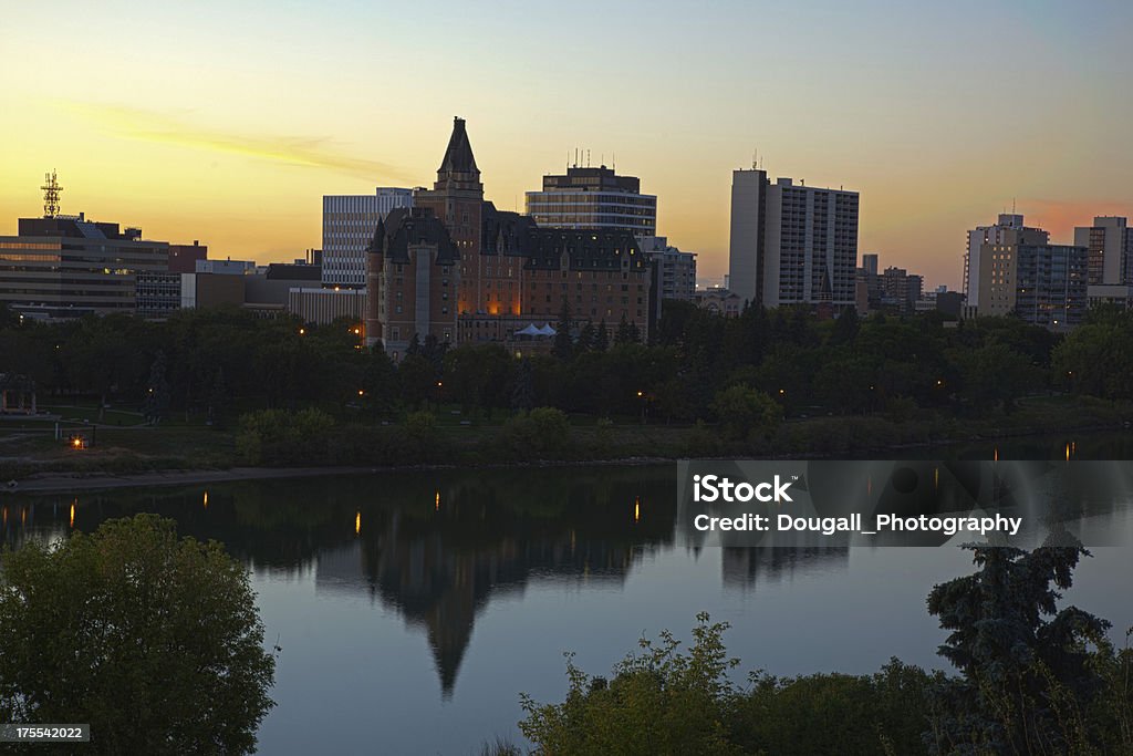 Sera luce di Saskatoon - Foto stock royalty-free di Albergo