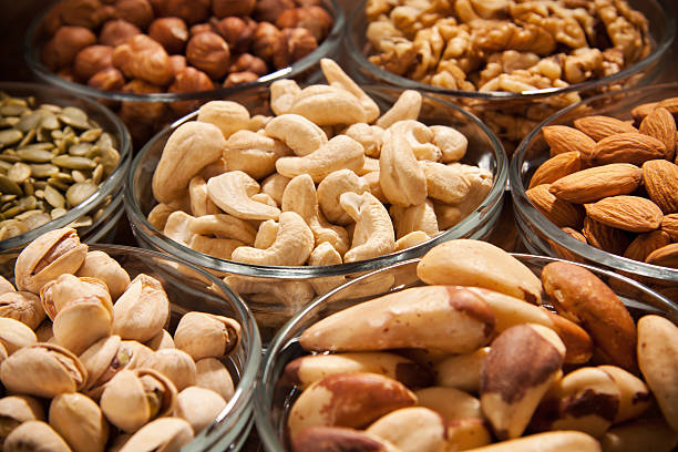 snack - pistachio nut food snack foto e immagini stock