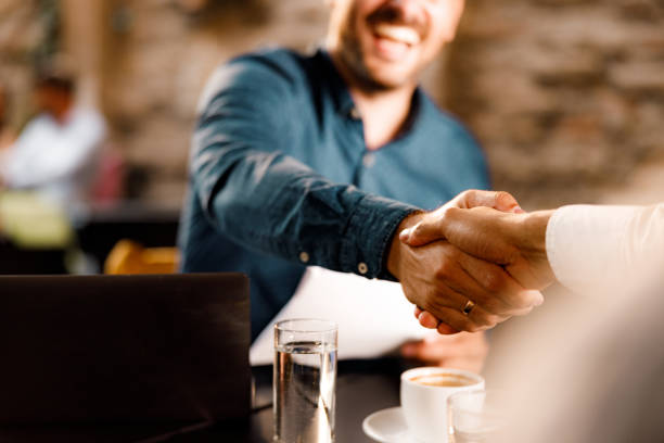 istock We have a deal! 1755443981