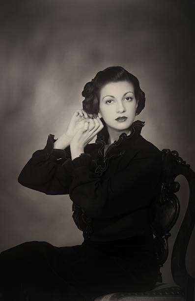 istock 1930s style. Female portrait. 175547974